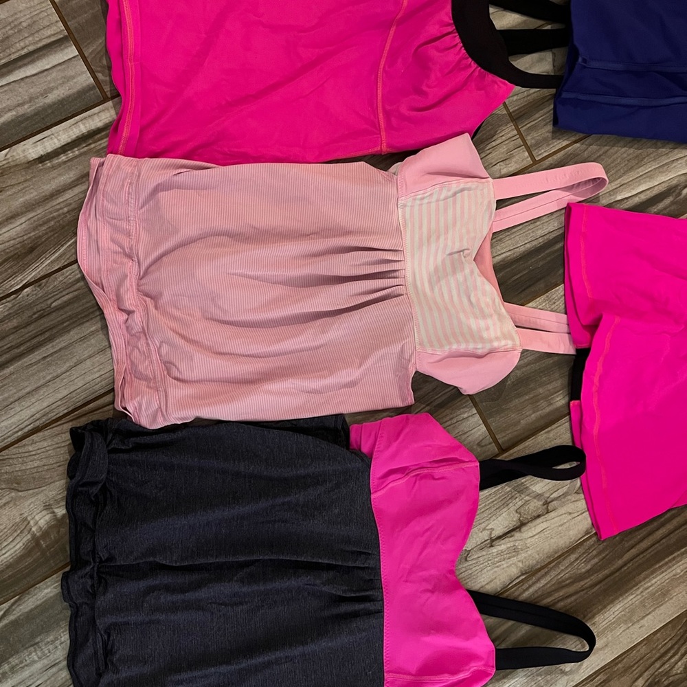 Lululemon Sport Tanks Lot